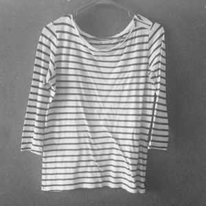 3/4 length shirt